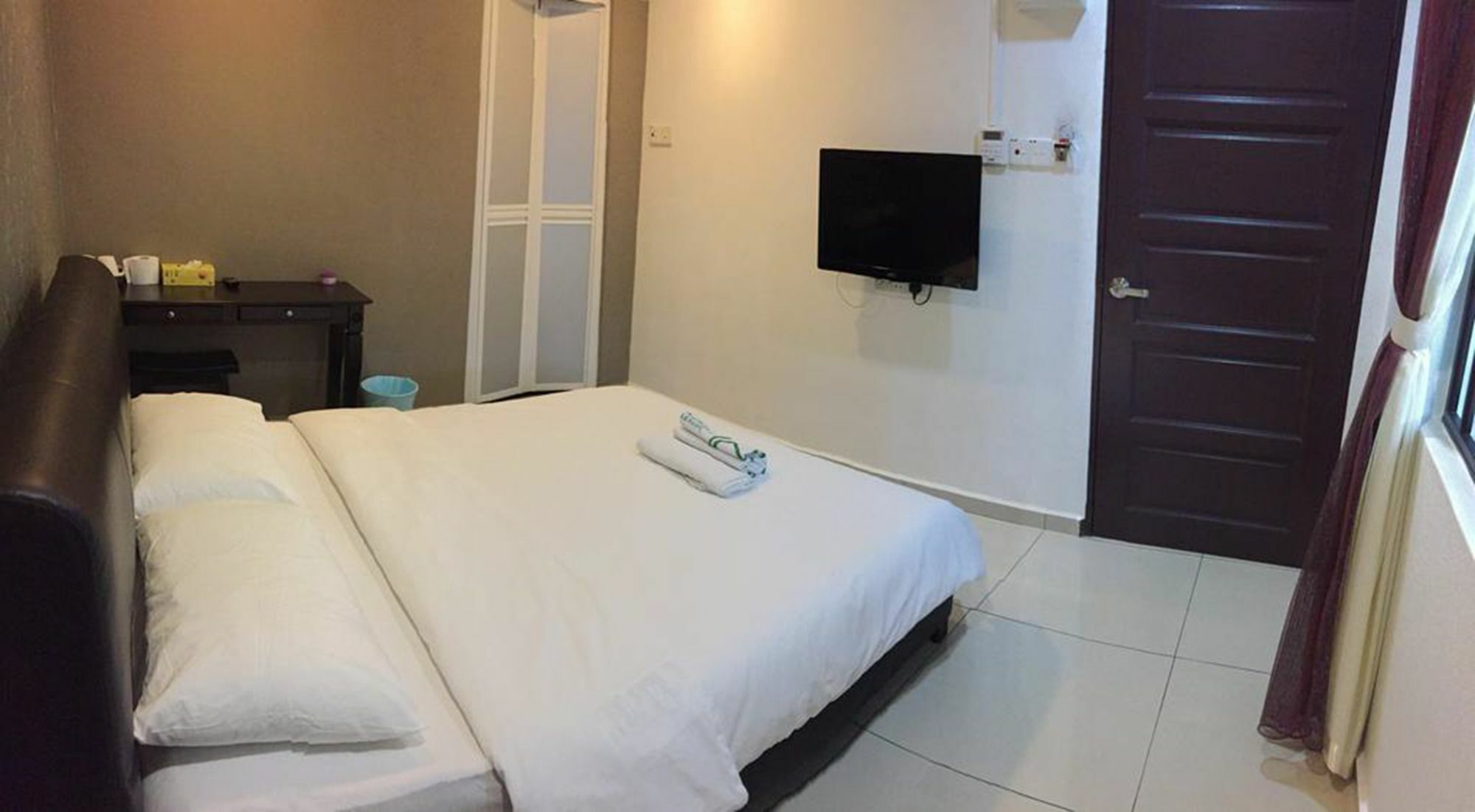 Homestay מואר מראה חיצוני תמונה
